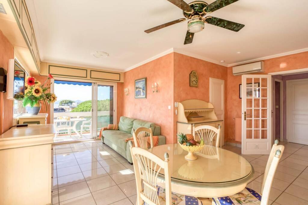A6- 2 Bdr Incredible Sea View - Ac, Garage & Terrace *