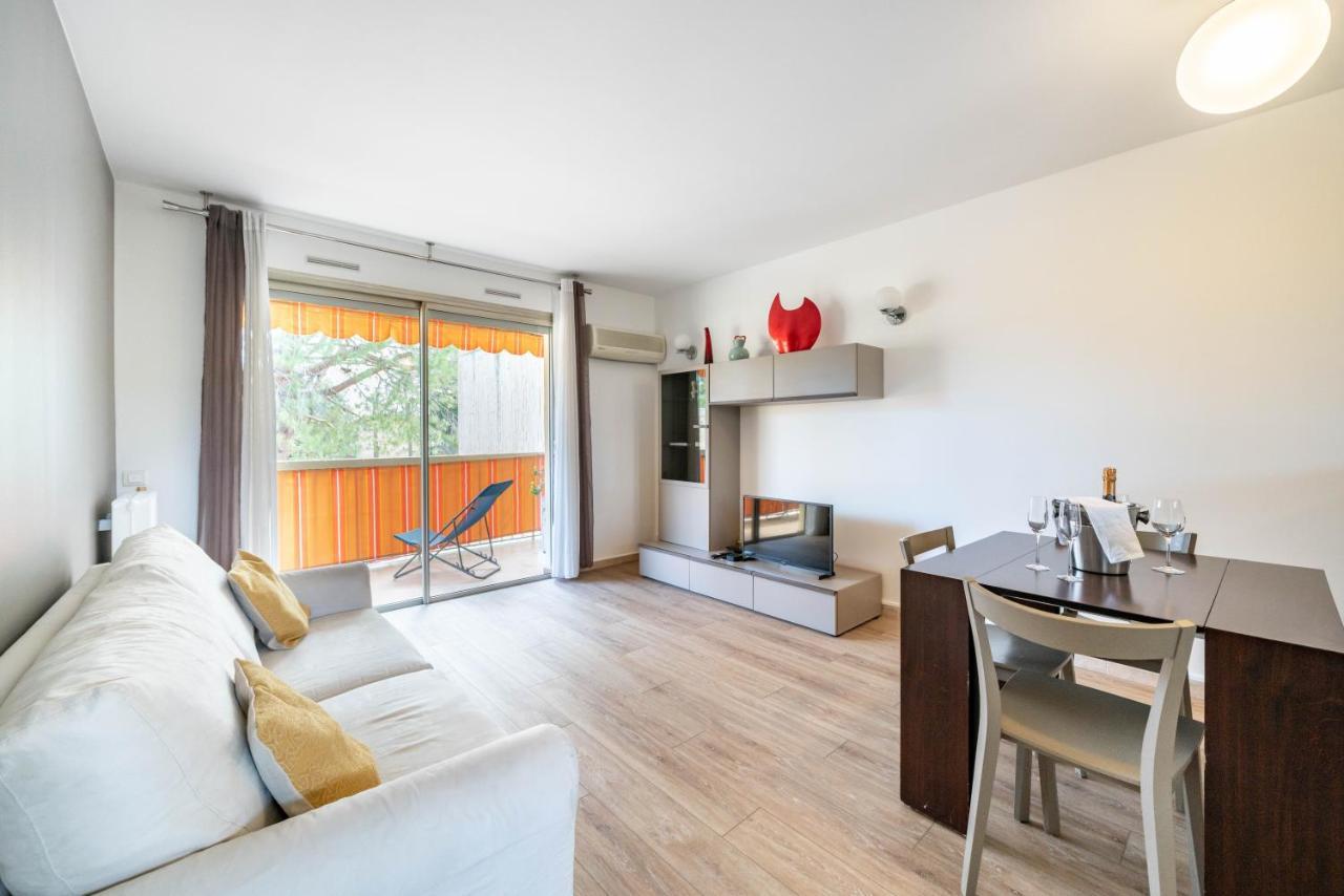 Spacieux 2pieces A5min De Plages Apartamento Antibes