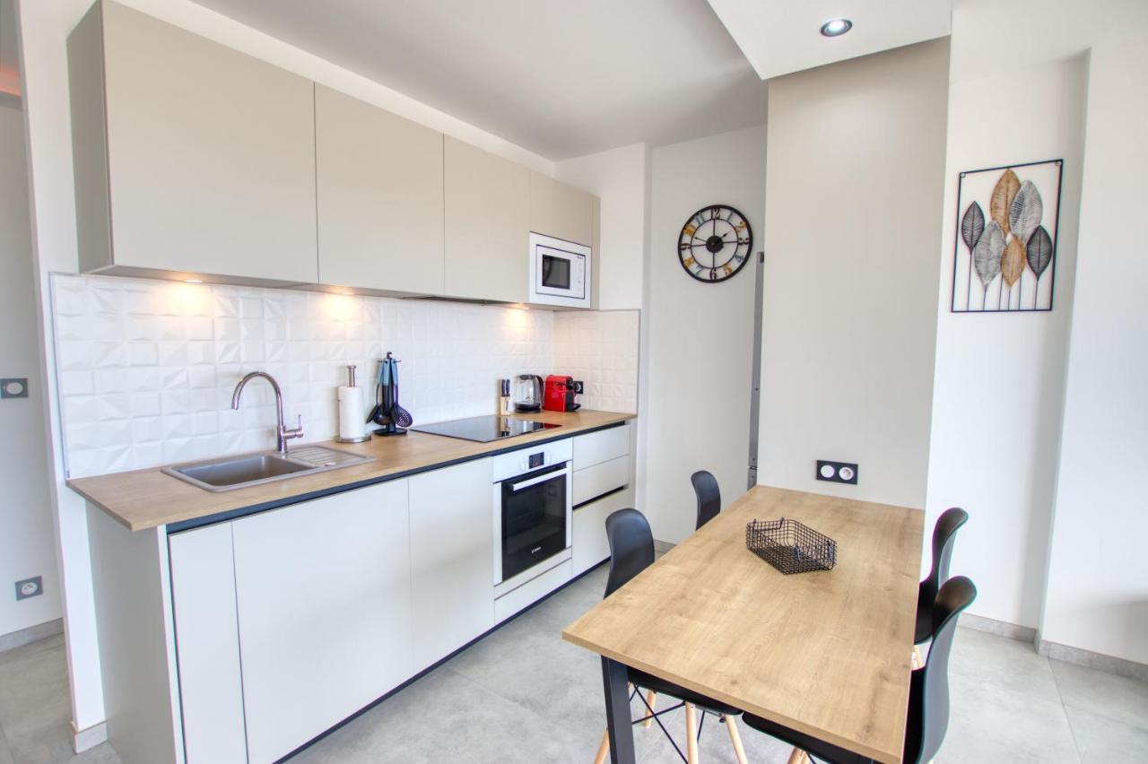 Evasion De Reve : 3p, Piscine, Tennis, Wifi, Park. Apartamento Antibes