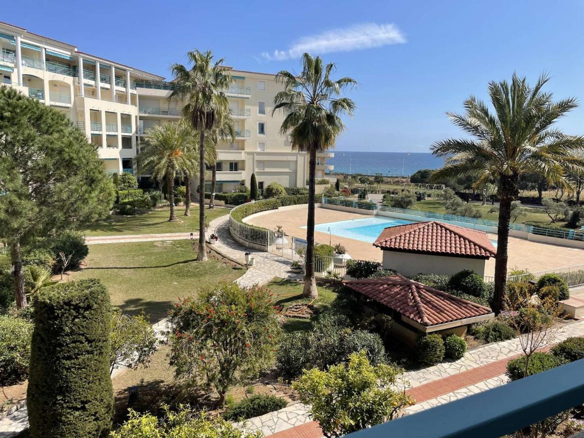 Avec Terrasse, Piscine Et A 5 Min De La A Juan Les Pins - Fr-1-252-185 Apartment Antibes