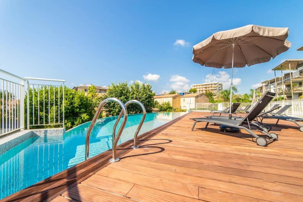A7- 2 Bdr Sea & Mountain View - Ac, Parking, Pool & Terrace