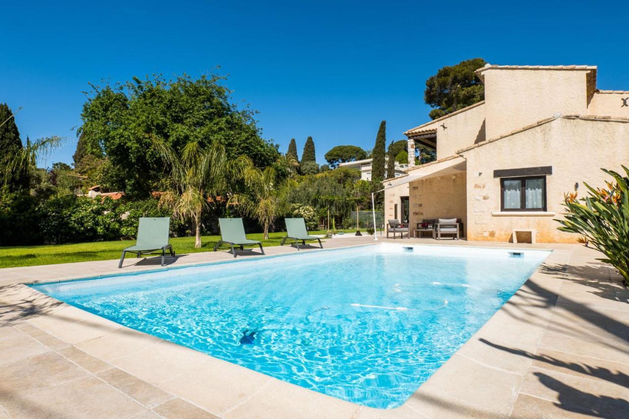Calm Family House With Swimming Pool Villa Antibes
