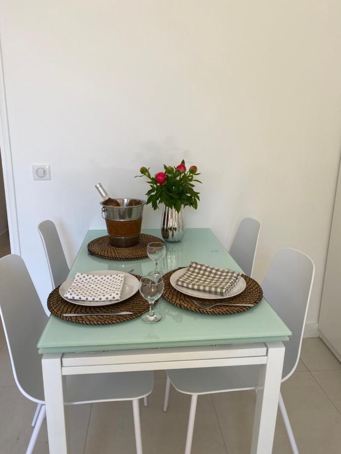 Hello 2 Pieces “renove Et Climatise “ Vieil Antibes