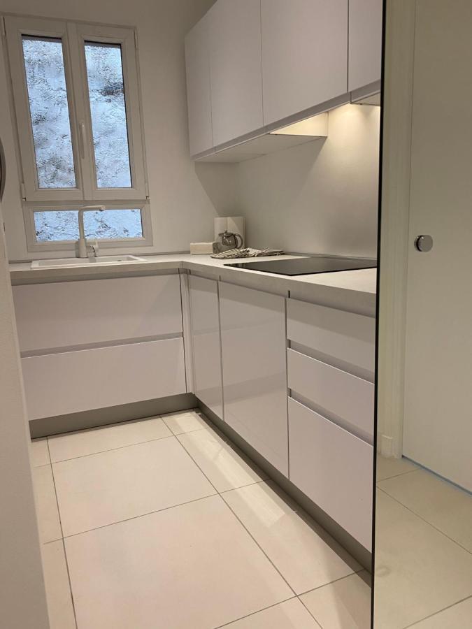Hello 2 Pieces “renove Et Climatise “ Vieil Appartement *