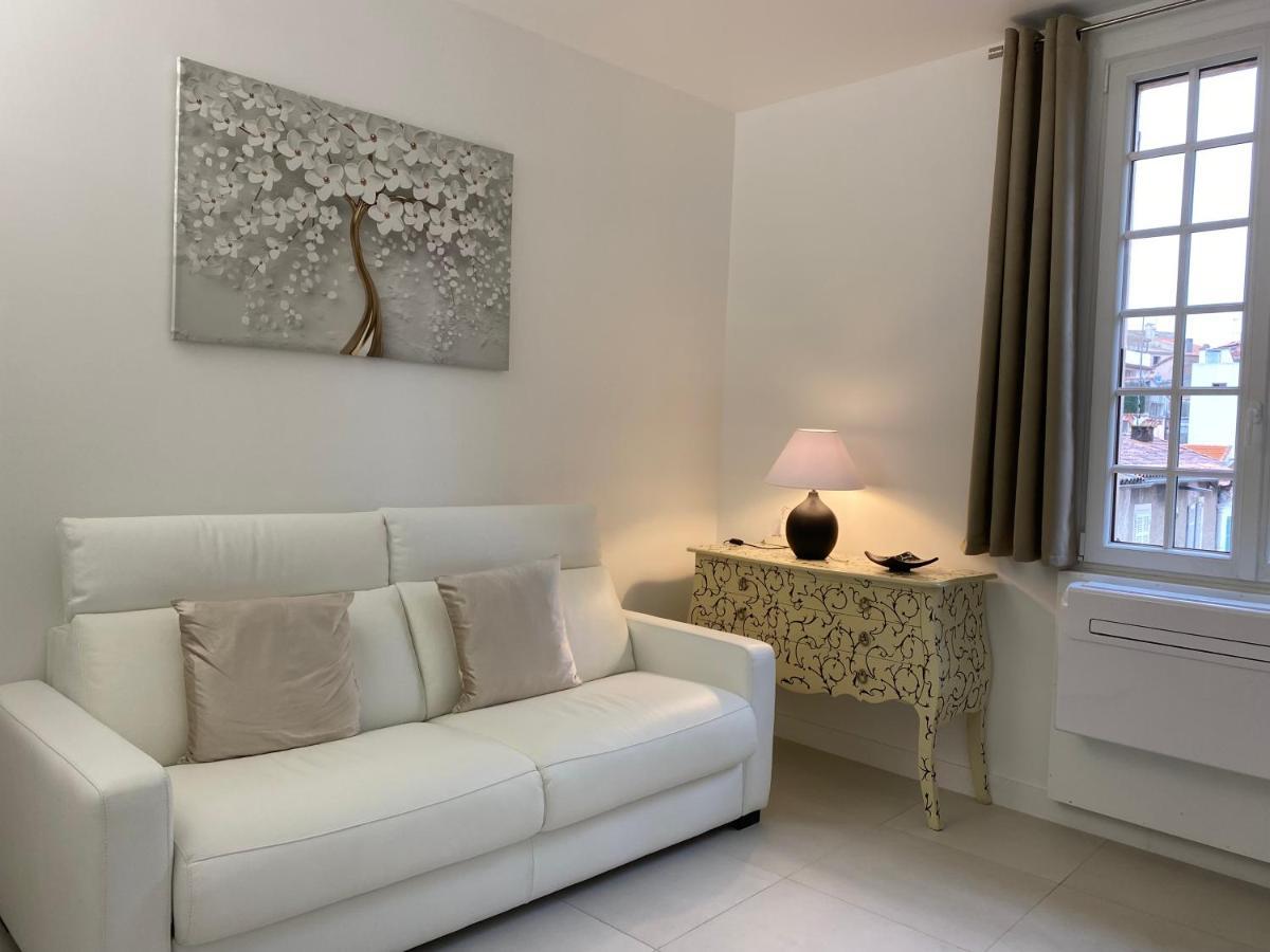 Hello 2 Pieces “renove Et Climatise “ Vieil Antibes