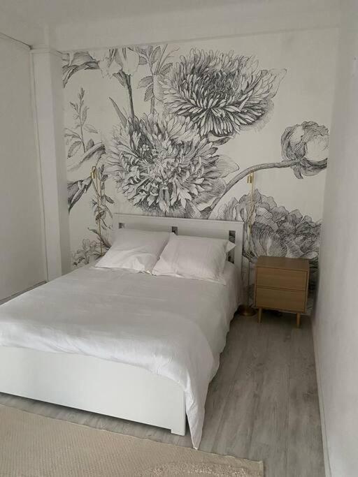 Apartment Beautiful Central Beach In Juan Les Pins