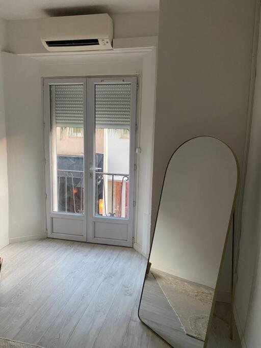 Beautiful Central Beach In Juan Les Pins Apartment *