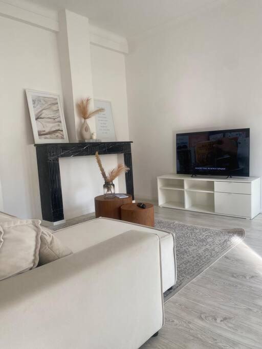 Beautiful Central Beach In Juan Les Pins Apartment Antibes