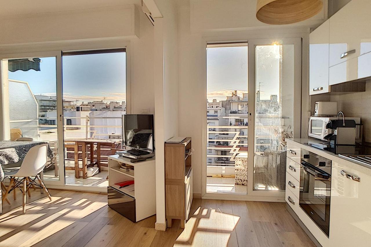 L'aiglon Airco In The Town Center For 4 By Sunset Apartment Antibes