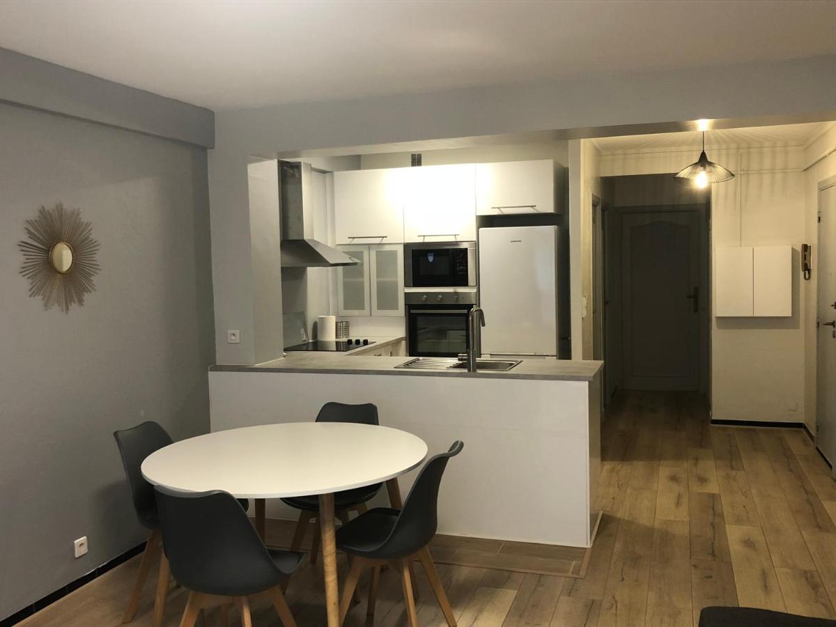 2p Cosy Plein Centre * Antibes