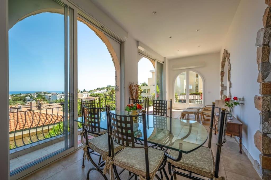 Villa Valentino - Vue Mer- Pool House / Piscine