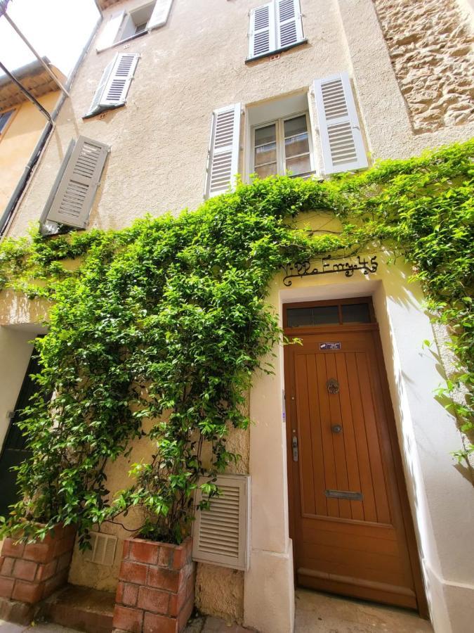 001 Safranier With Private Jacuzzi Antibes