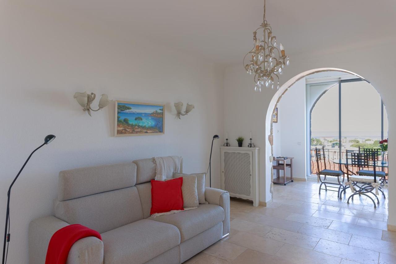 Villa Valentino - Vue Mer- Pool House / Piscine