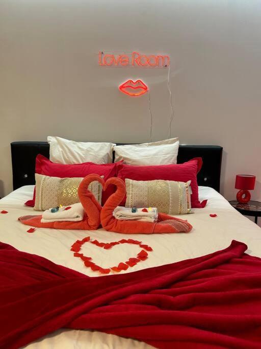 Apartment Love 80m2 Bdsm 50 Nuances De Grey - Sauna - Parking Gratuit *