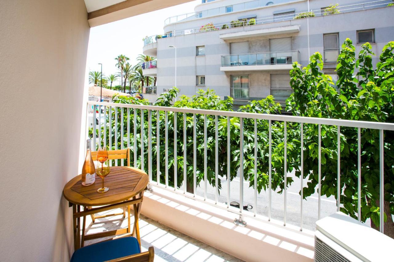 Romantic Sea View Studio, Steps Away From The *