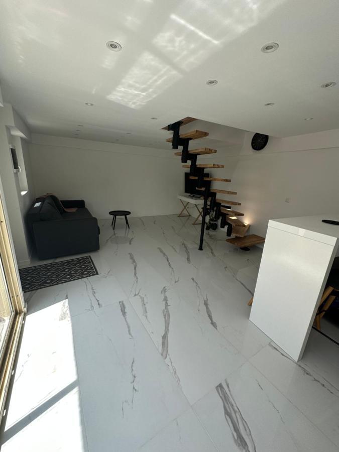Ferienhaus Scoubidou Antibes