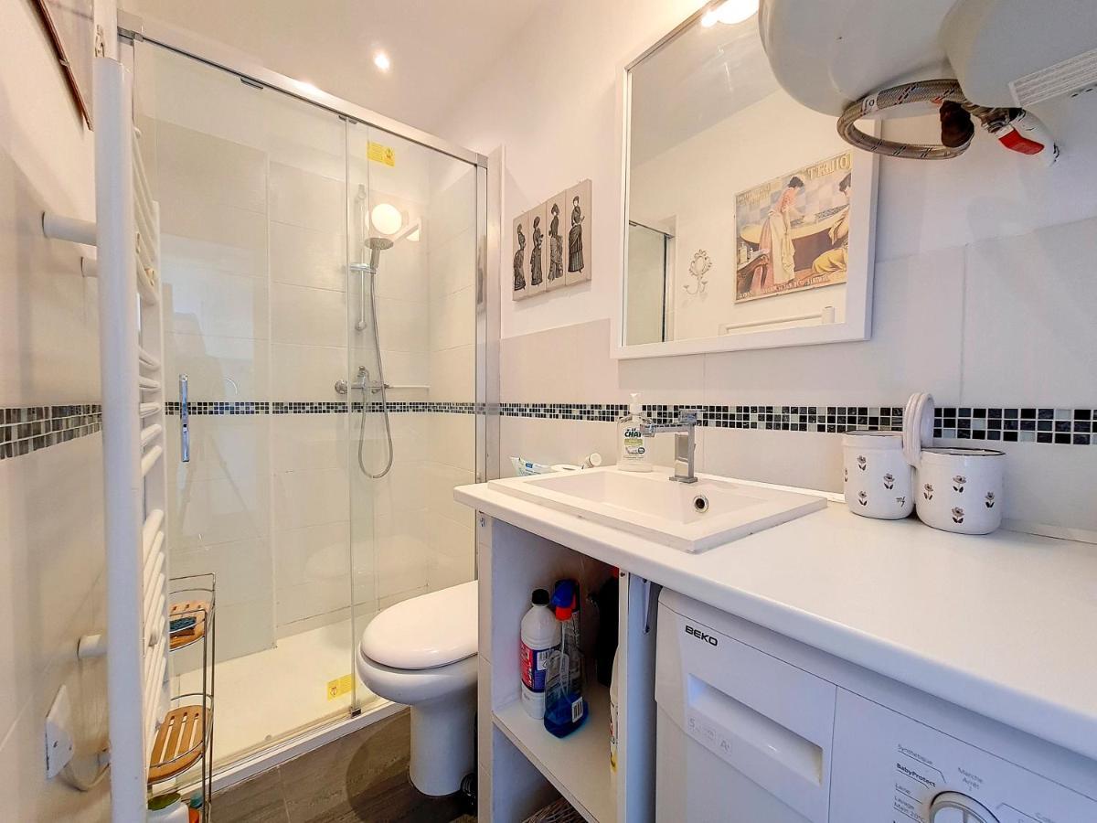 Apartment Juan Les Pins 2br Sunny Floor 50m