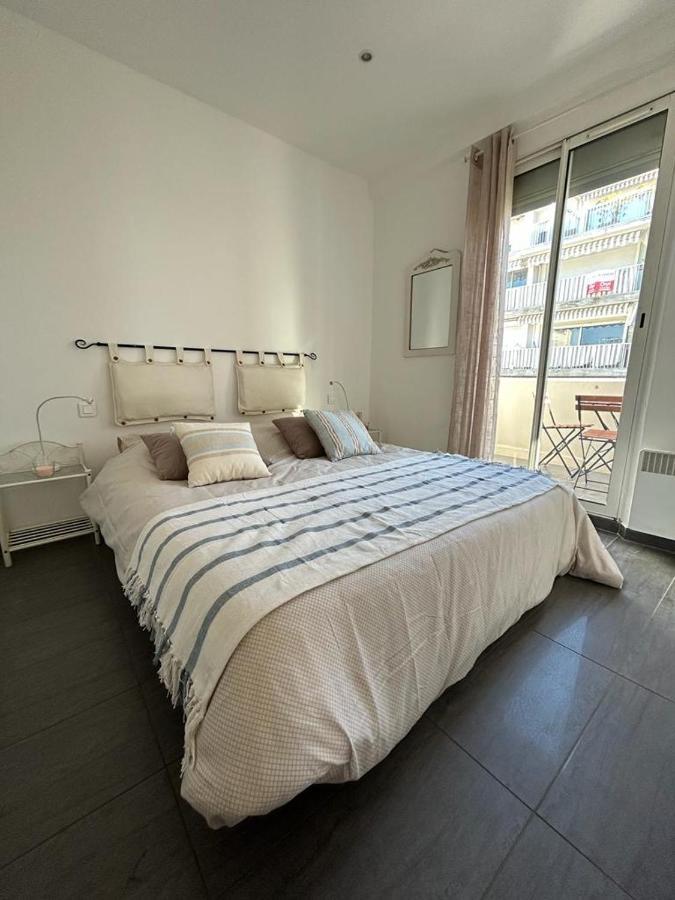 Juan Les Pins 2br Sunny Floor 50m Antibes