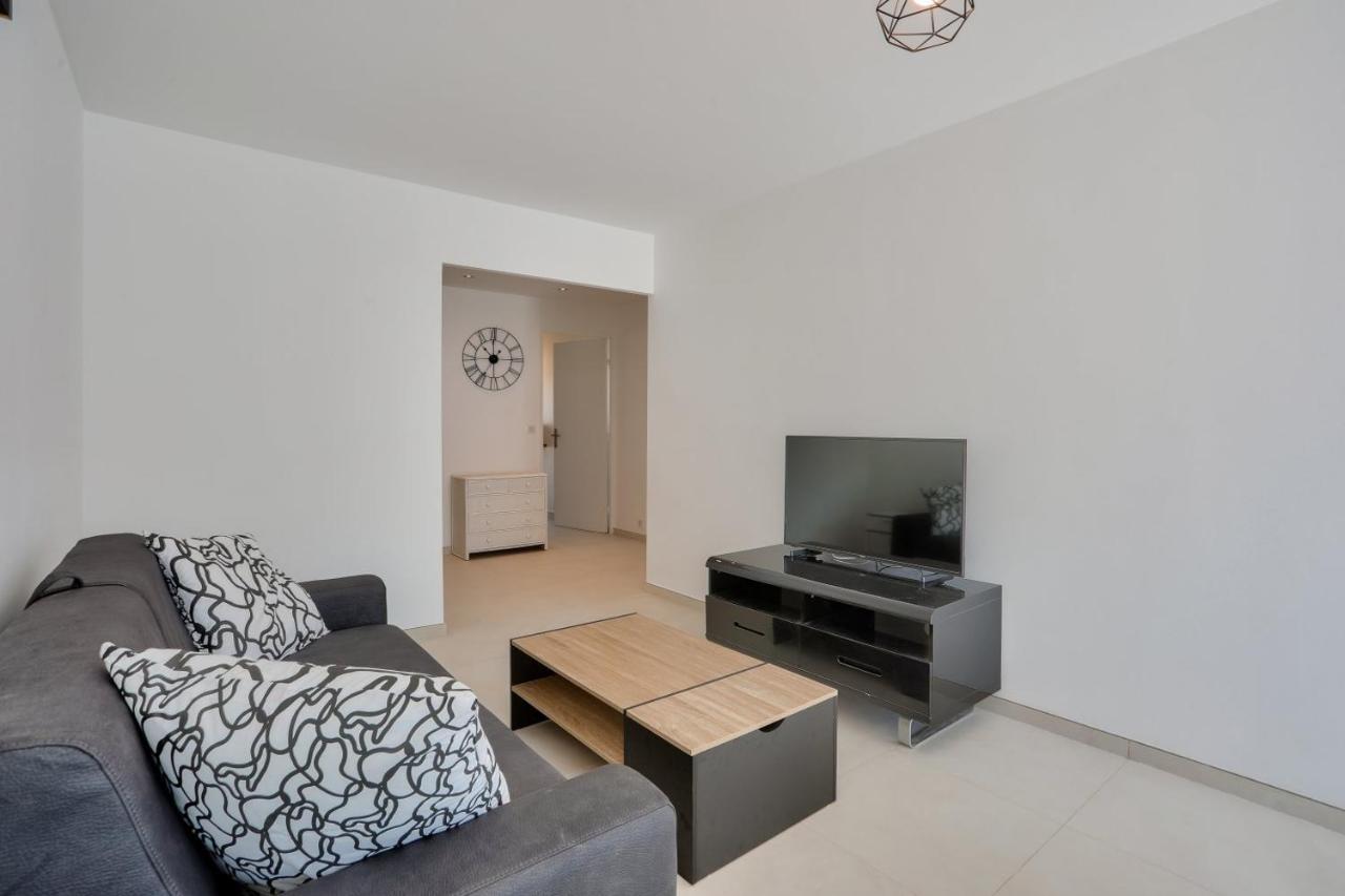Le Balzac T3 Centre Proche Toutes Commodites Apartment