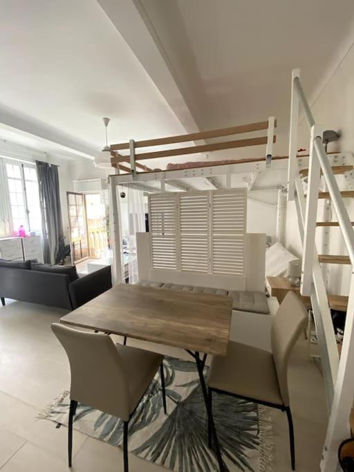 Apartment Moderne, Terrasse Et Climatise, Proche Plage, Spacieux Antibes