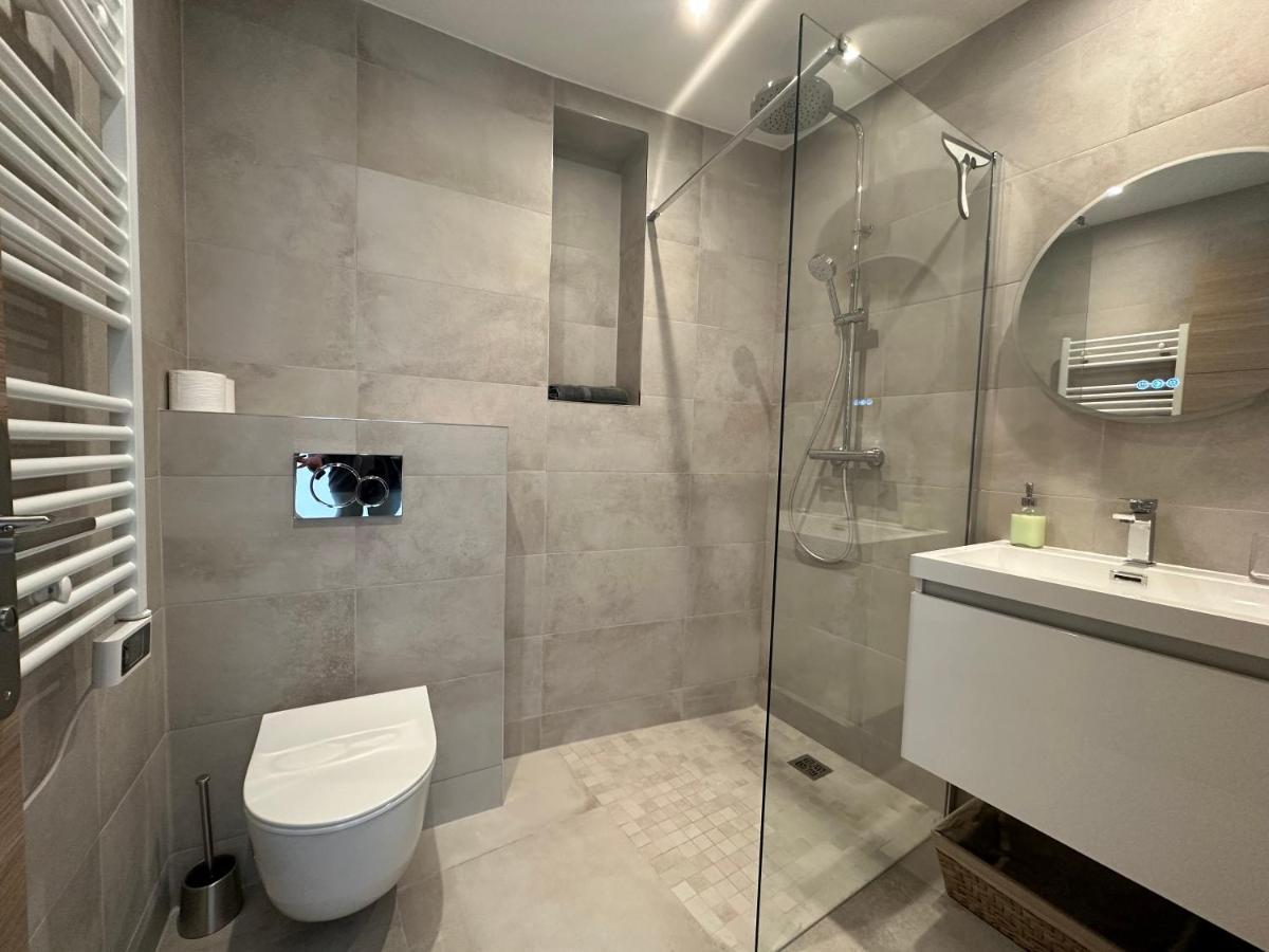 Apartment Superbe T2 En Dernier Etage