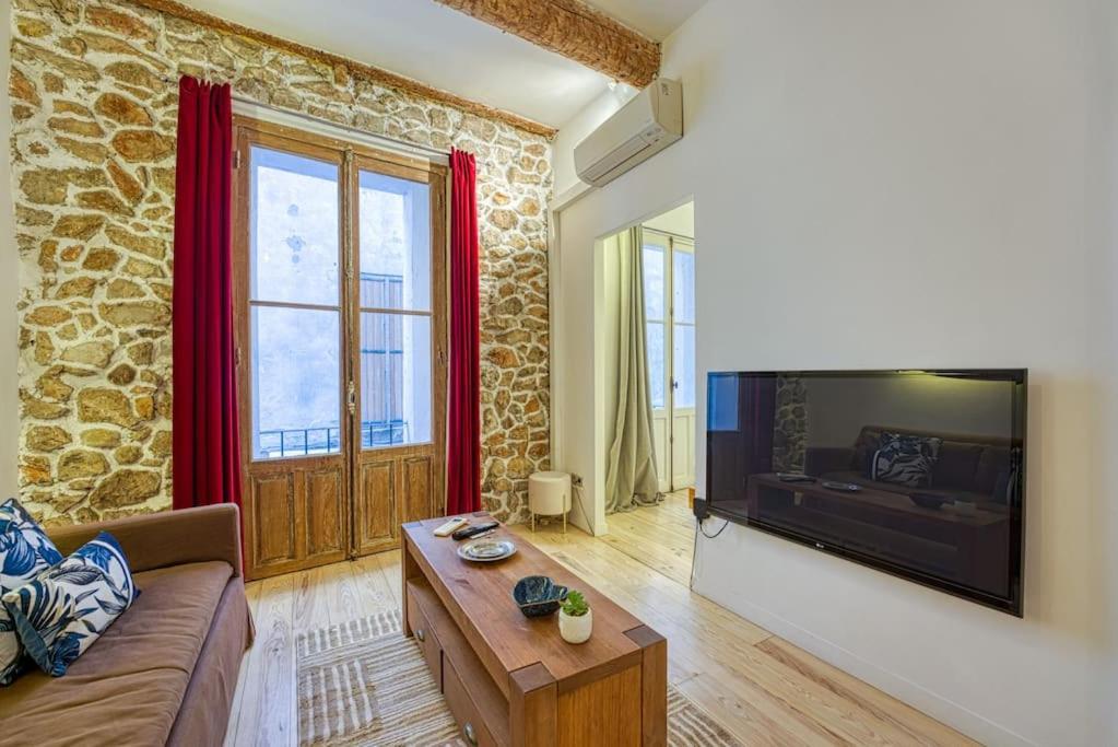 New - 1 Bed *