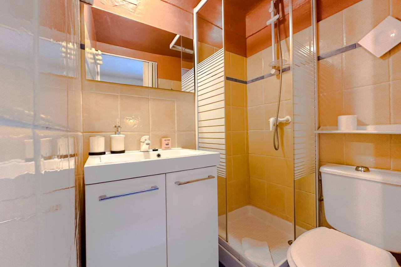 V1-studio Au Centre De La Vieille Avec Ac Apartment *