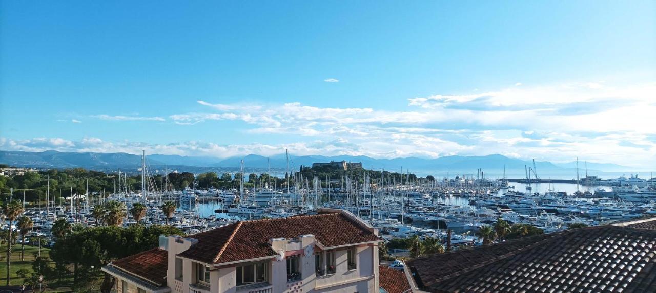 Penthouse With Extraordinary View * Antibes