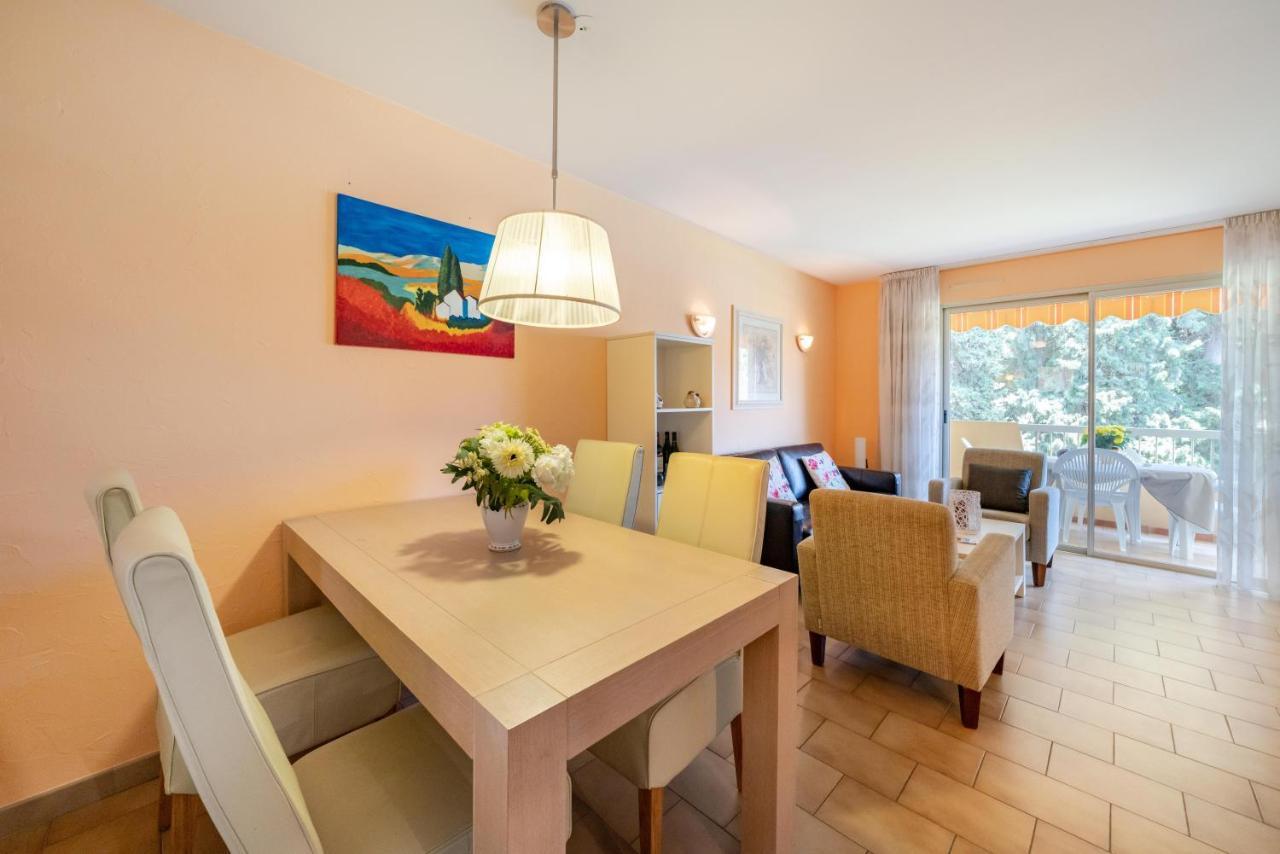 Apartment 2 Bedroom With Balcony Close To The Sea Antibes