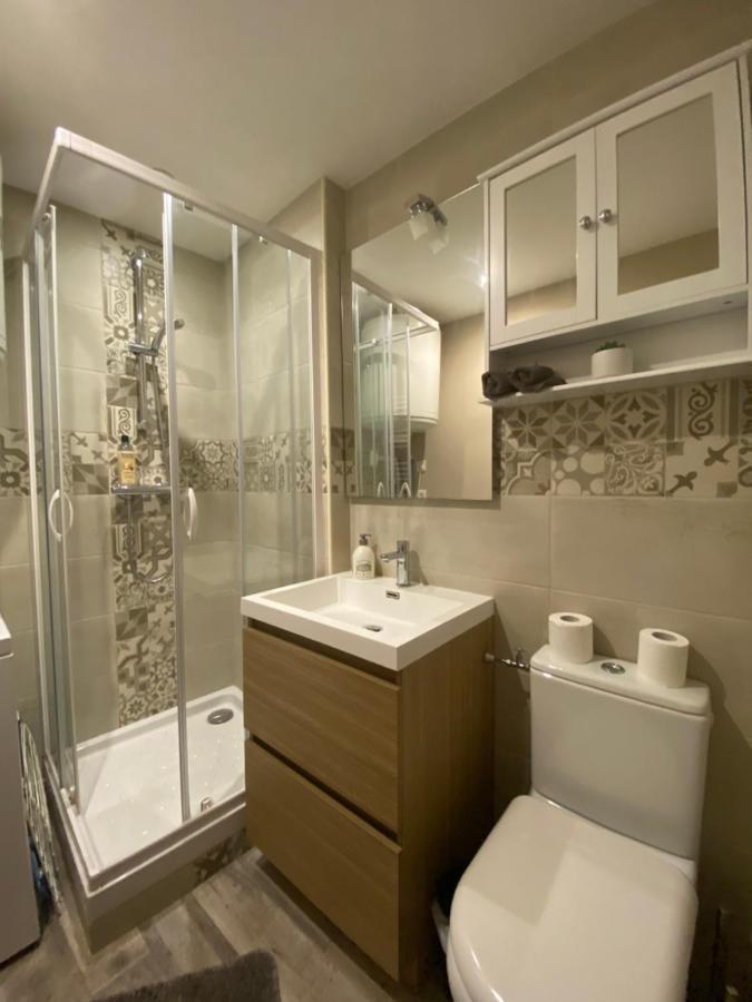 Studio, Calme Et Centre Au Coeur Du Vieil Apartment