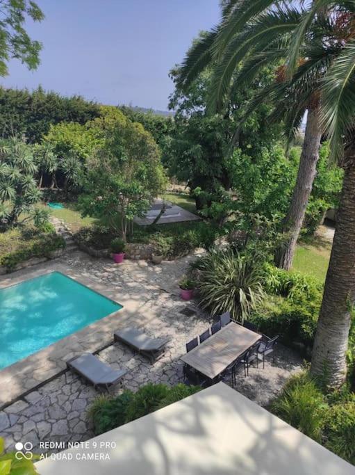 Pousada Mas Provencal De Caractere Avec Vue *