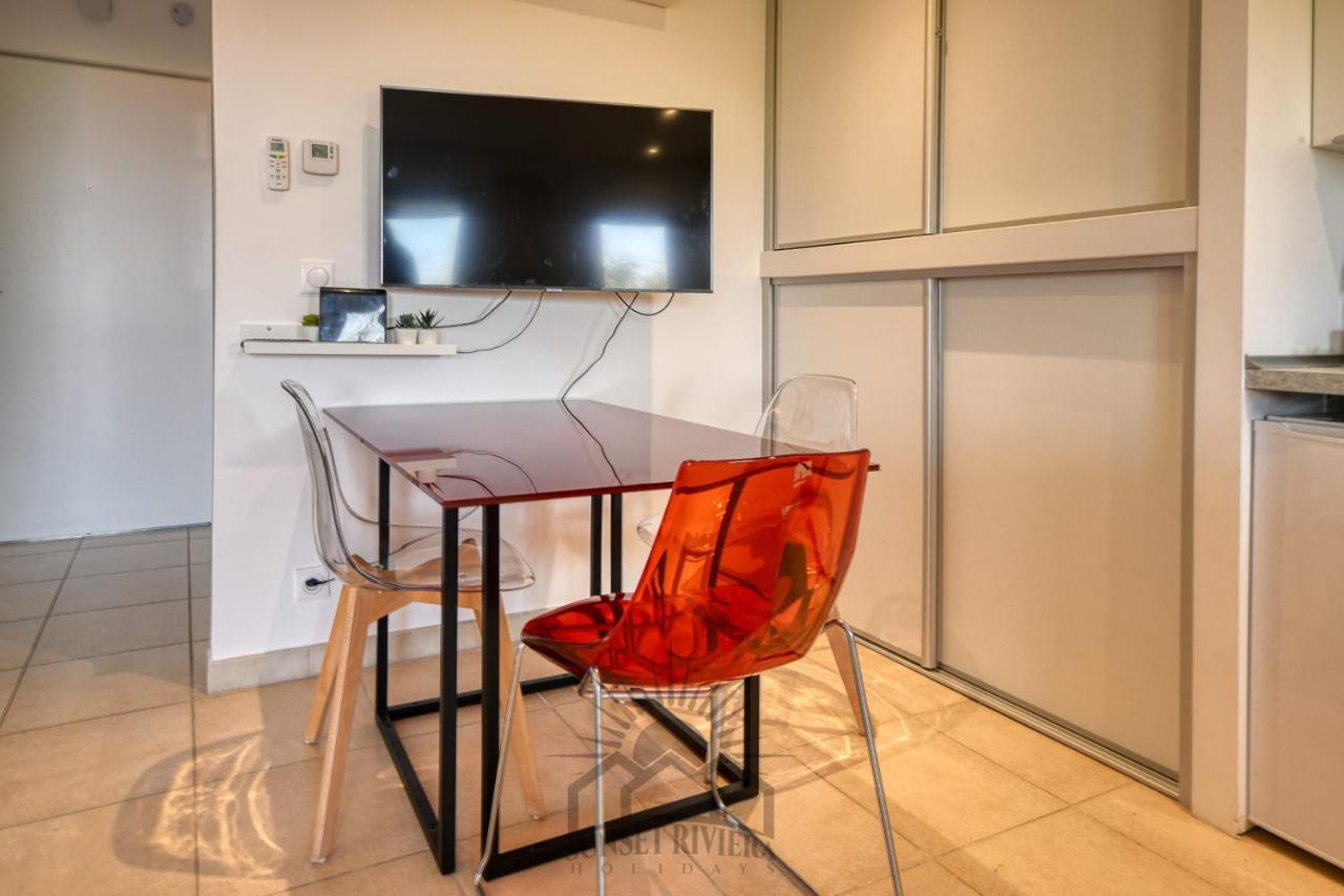 La Badine For 2 By Sunset Apartment *