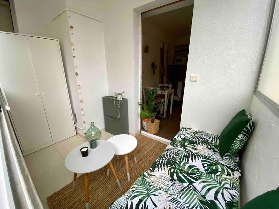 Location Studio Avec Loggia Apartamento Antibes