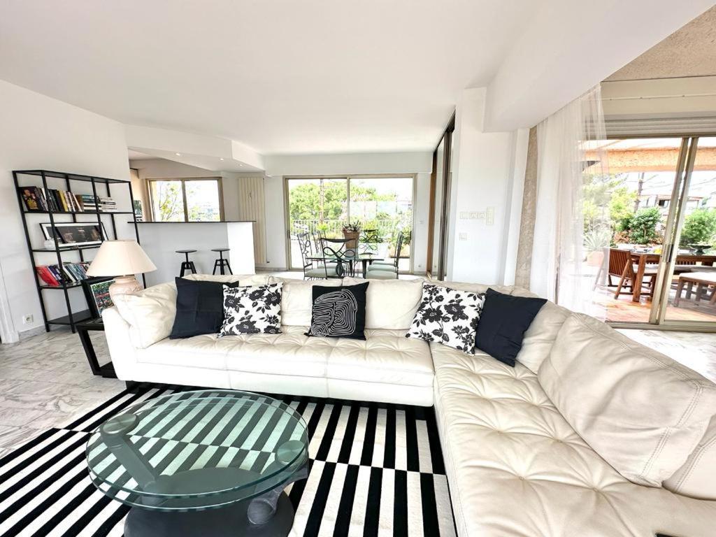 Apartment Panoramic Sea View Penthouse With Jacuzzi And 450 Sqm Terrace Antibes