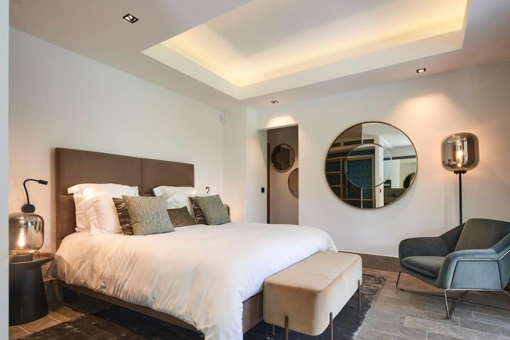 A11 - Cap Sea View 5 Bdr - Ac, Rooftop Pool & Parking Antibes