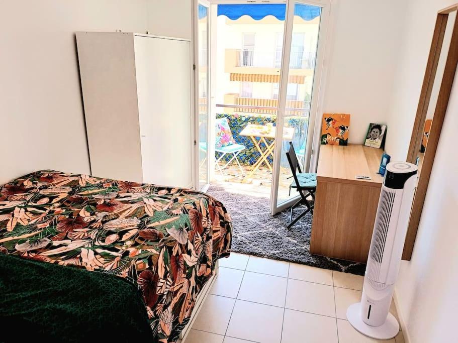 Apartment Ooo Centre Ooo 2 Bedrooms 3 Beds 58m2 Plages A Pied Beach On Foot Antibes