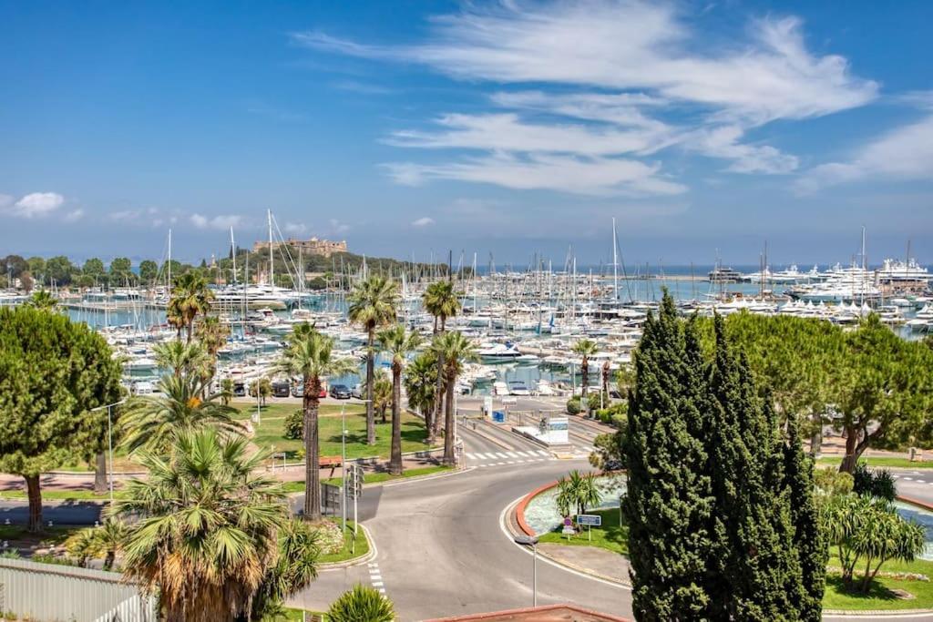 A2 - 1 Bdr Sea & Port View - Ac, Garage & Terrace Apartment Antibes