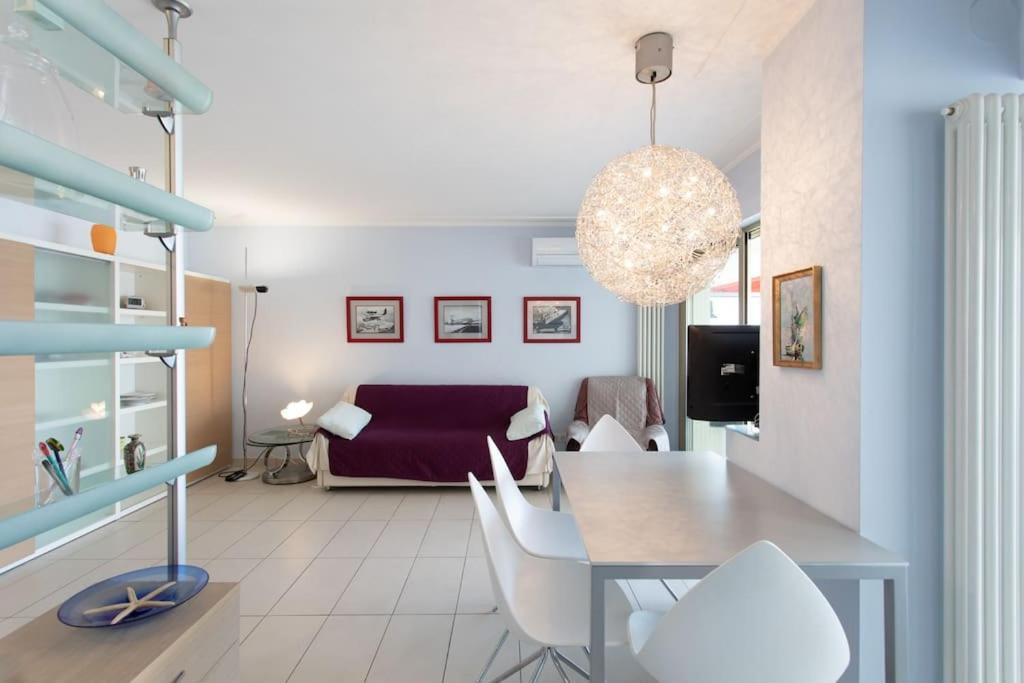 A2 - 1 Bdr Sea & Port View - Ac, Garage & Terrace Antibes