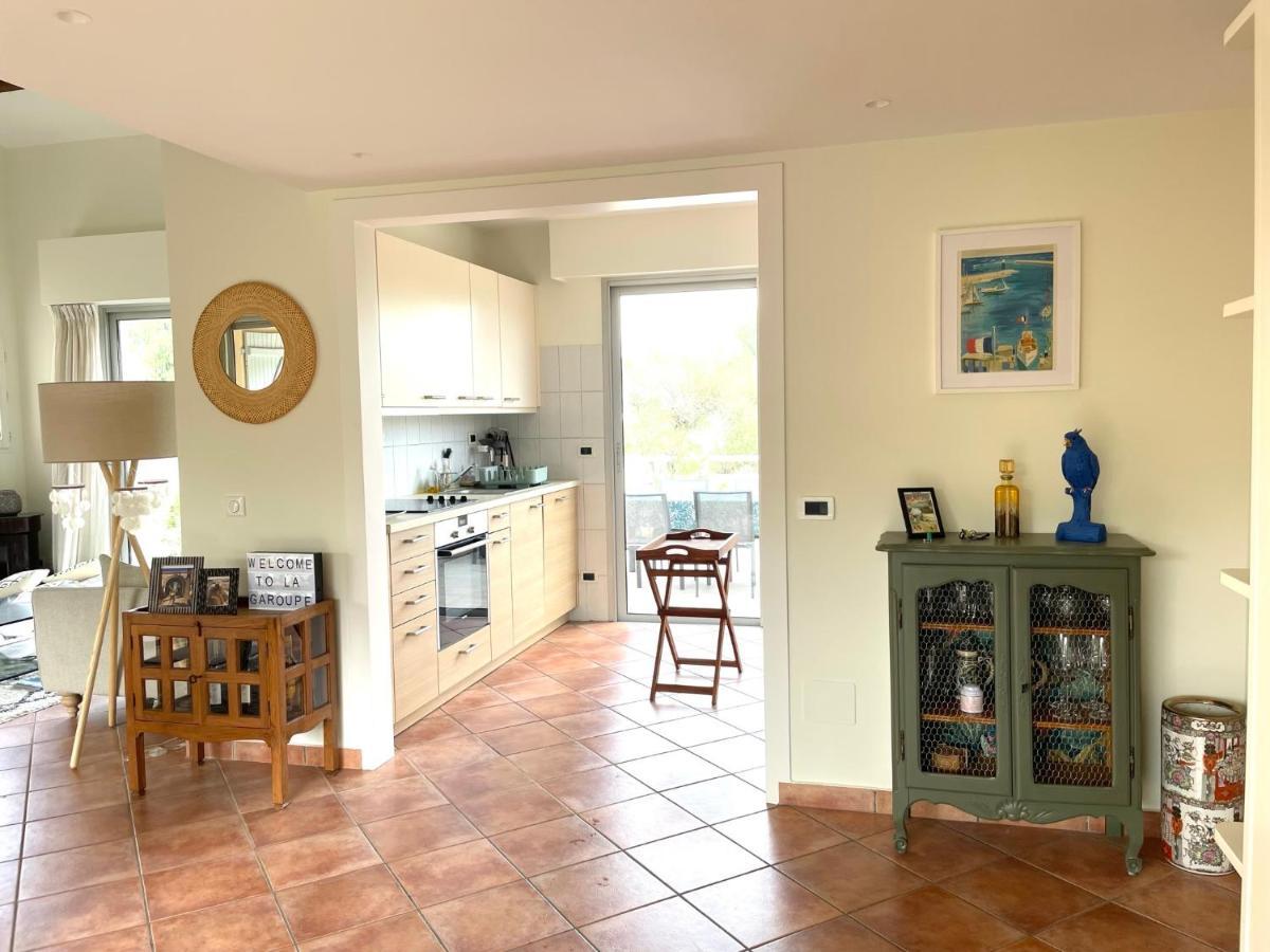 Apartment Cap D'antibes - Garoupe - Pool, Tennis Prive, A 300m De La