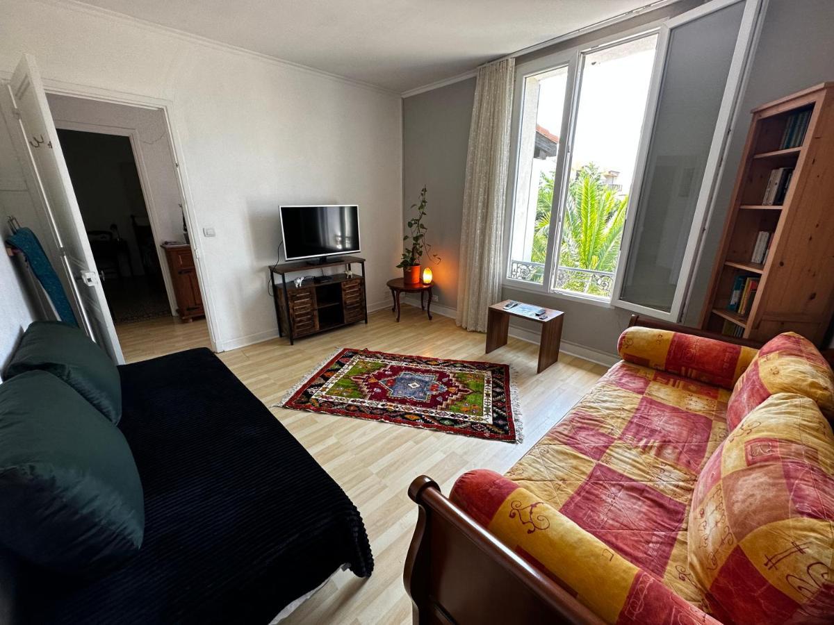 La Desiree - De Villa, 68m2, 8 Personnes Max, Climatise, 4 Etoiles, 120m2 De Jardin Et Parking, Wifi, Vu Holiday home