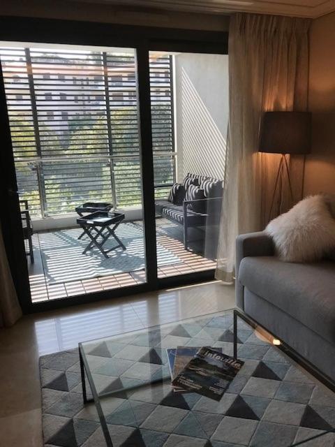 First Cap - Luxury 1br With Terrace In The Prestigious Development Of The French Riviera Apartamento