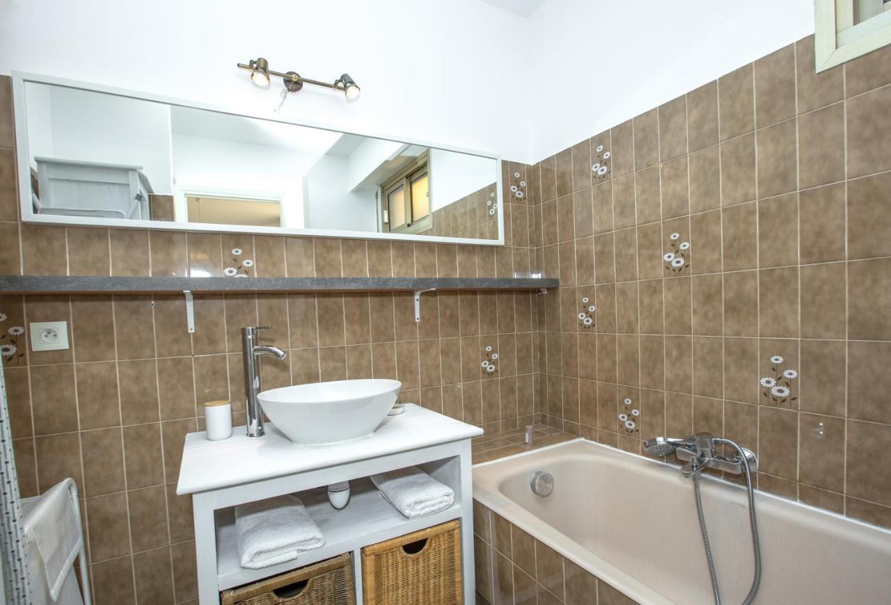 Spacieux De 70 M2, 2 Chambres, Au Calme Proche Du Vieil Apartment Antibes