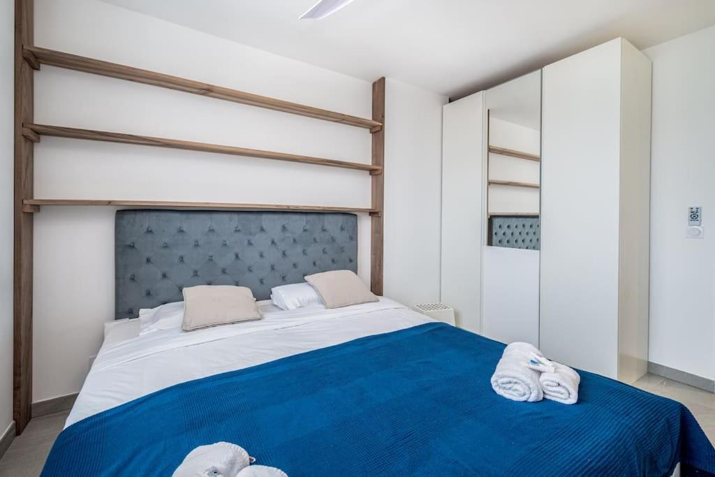 Apartment Juan Les Pins Two Bed Access
