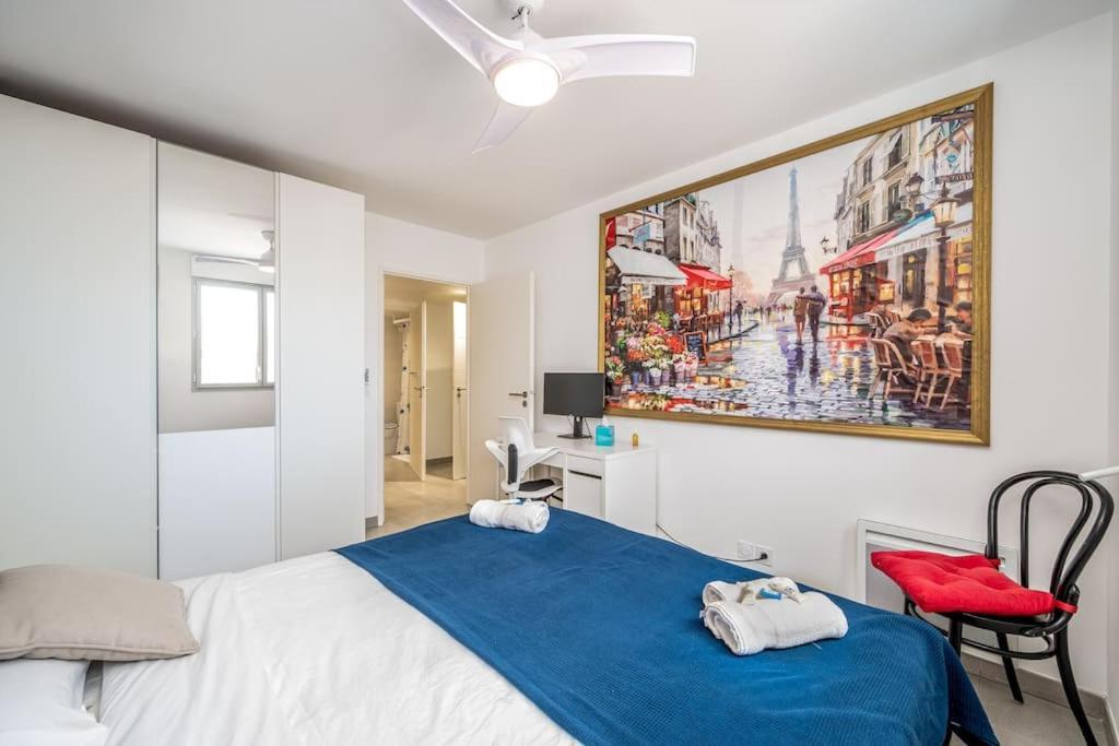 Juan Les Pins Two Bed Access Apartment Antibes