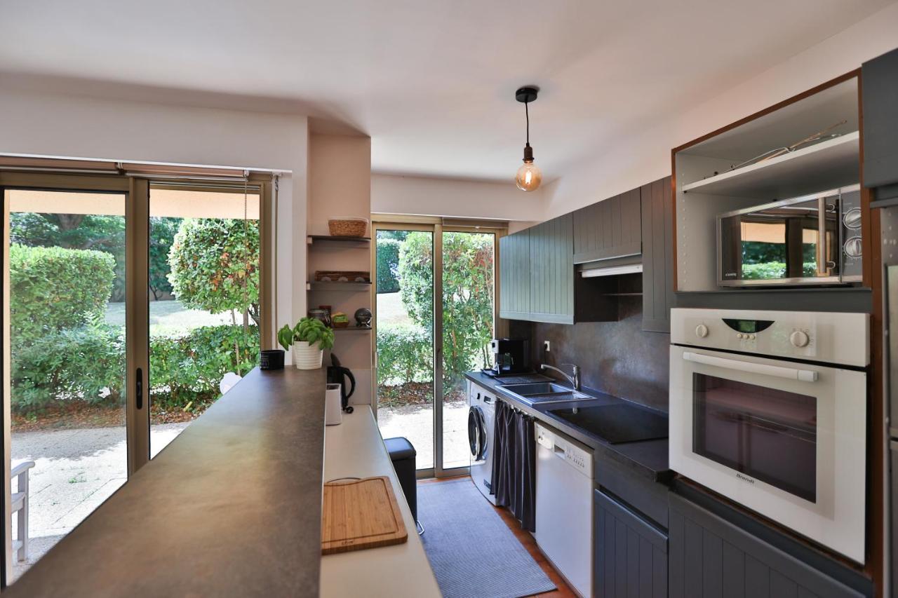 Spacieux De 70 M2, 2 Chambres, Au Calme Proche Du Vieil Apartment Antibes