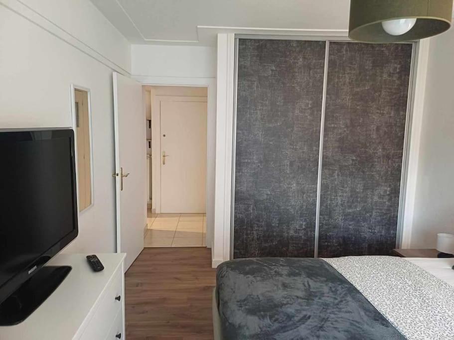 Le Diego Suarez, Apt 5 Prs, Clim, 100m Des Plages Apartment