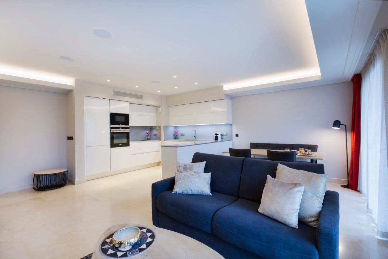 Luxury Garden 2br In The Development Of Cap D'antibes-juan Les Pins *