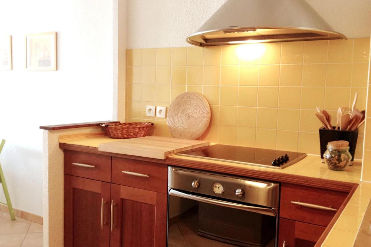 Cozy - 350 From The Sea - And Bright With Balcony - Apartment Antibes