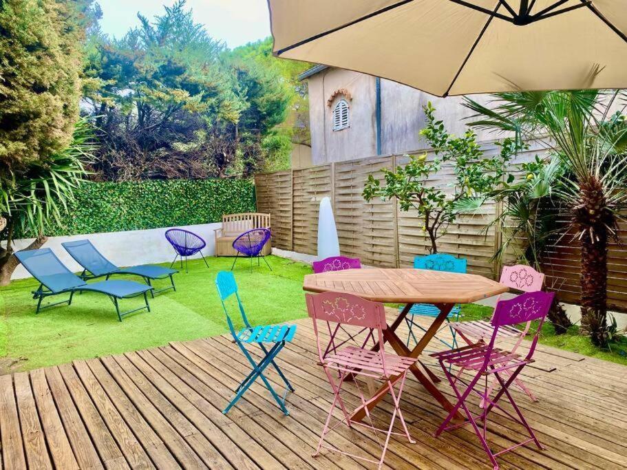 Superbe Studio Plein Pied Grand Jardin A 500m De La Plage *