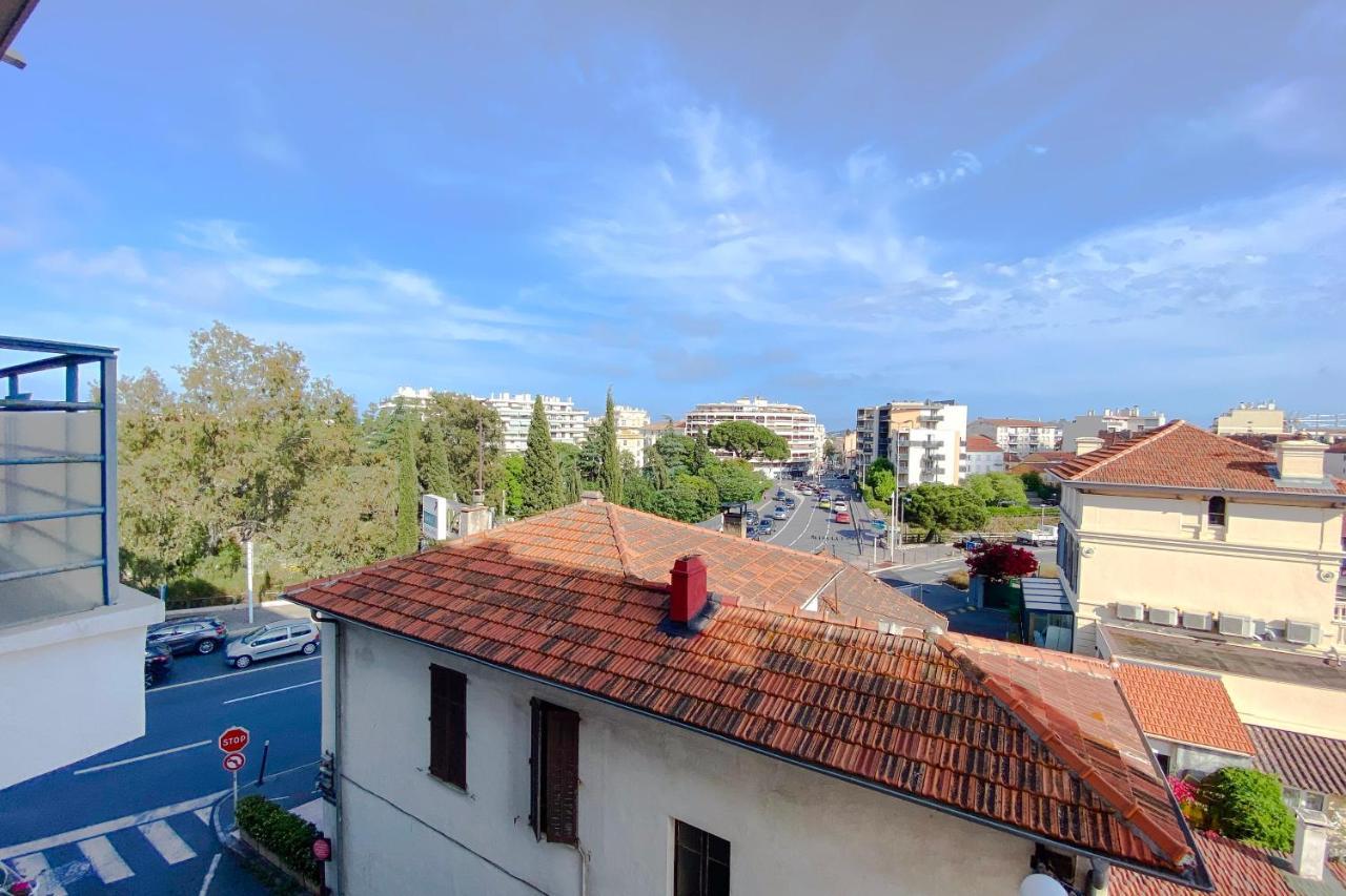 Guignon - Sunny Comfort Close To The Port & Station Apartment Antibes
